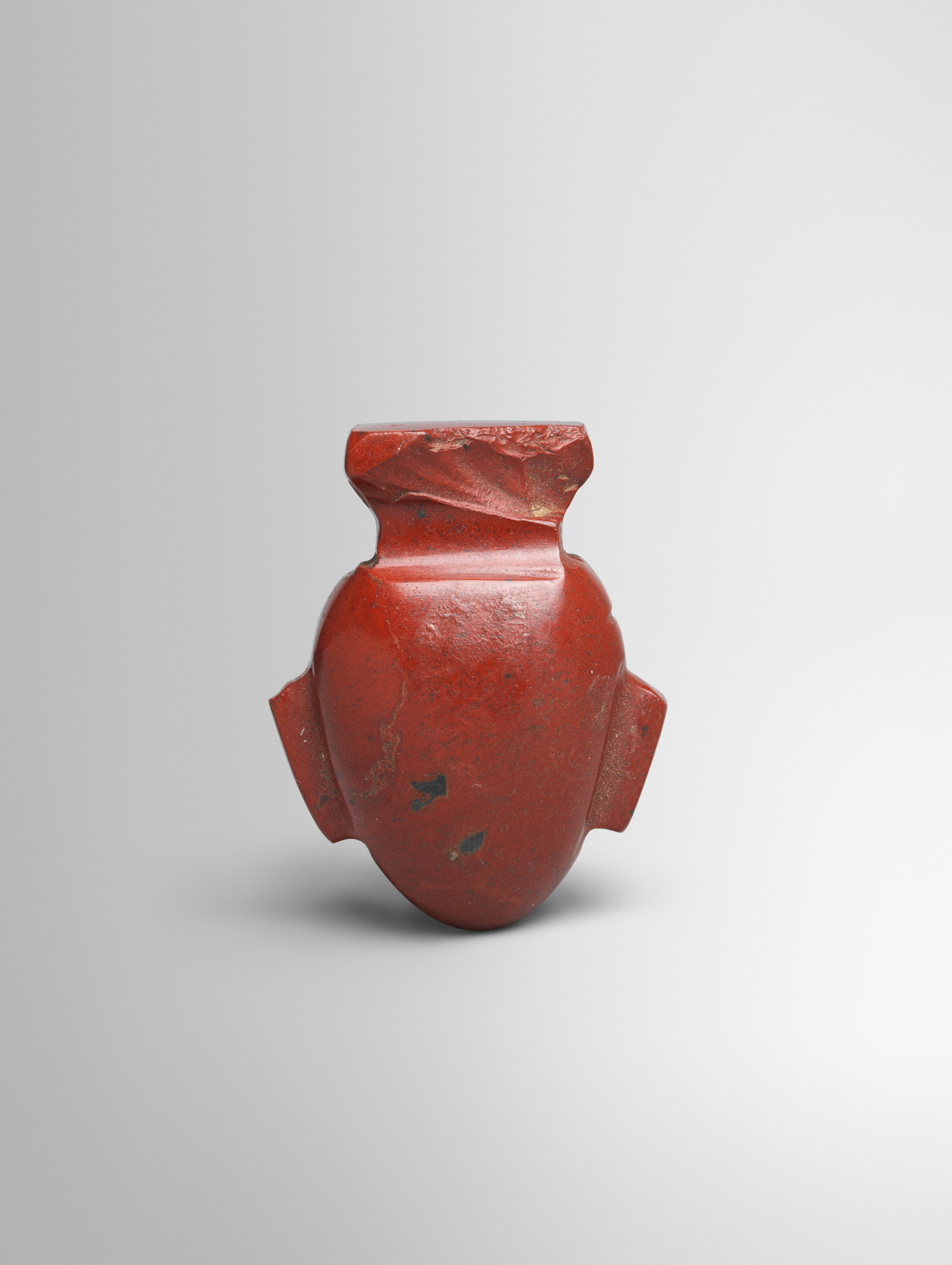古代エジプトの護符 — 心臓護符（Heart Amulet）。The Metropolitan Museum of Art所蔵のPD画像。