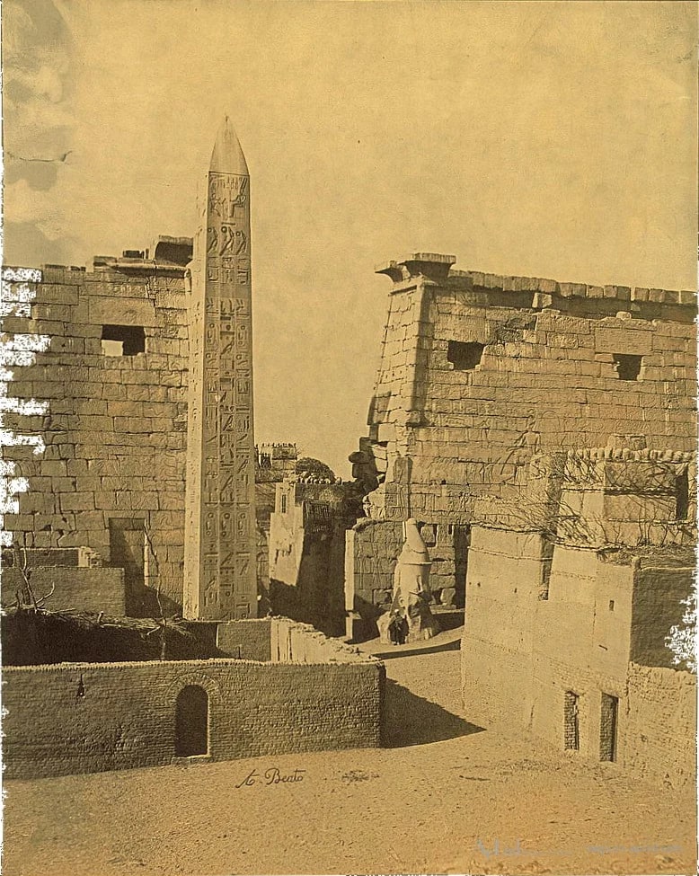 [Pylons and obelisk, Thebes (Luxor), Egypt] — カイロ／エジプトの古写真