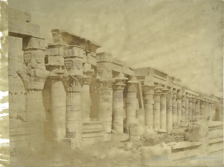 Île de Philae - colonnes du temple — カイロ／エジプトの古写真