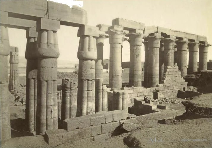 Louxor: Temple de Amenhophis, corte est — カイロ／エジプトの古写真