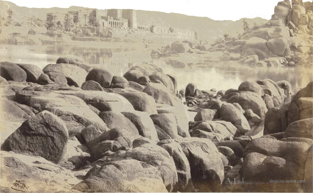 Gezicht op het eiland Philae in de Nijl — カイロ／エジプトの古写真