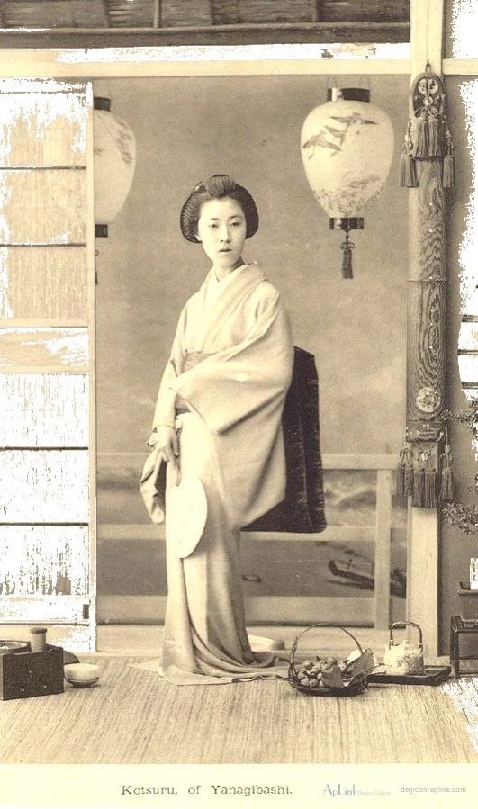 Celebrated Geysha of Tokyo — plate 05 — 日本（幕末・明治）の手彩色写真
