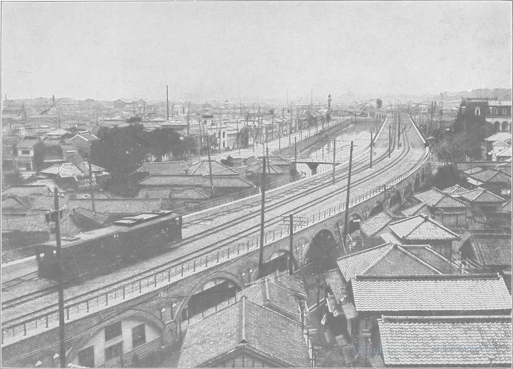 Scenes in the Eastern Capital of Japan — plate 0019a — 日本（幕末・明治）の手彩色写真