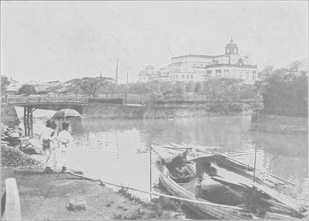 Scenes in the Eastern Capital of Japan — plate 0023b — 日本（幕末・明治）の手彩色写真
