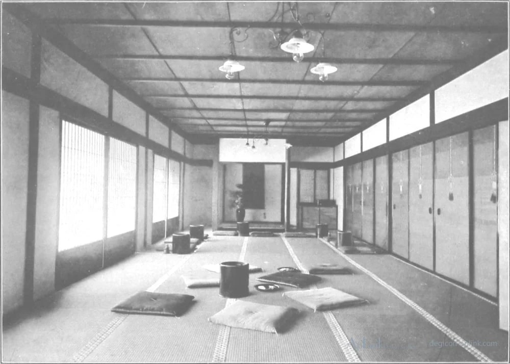 Scenes in the Eastern Capital of Japan — plate 0025a — 日本（幕末・明治）の手彩色写真