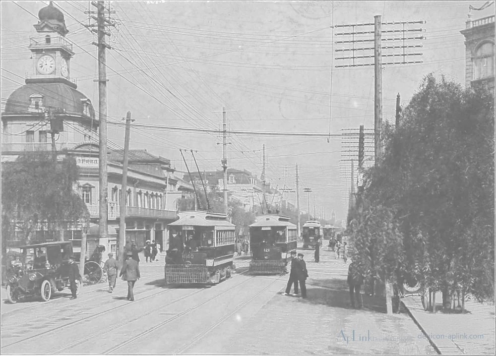 Scenes in the Eastern Capital of Japan — plate 0032b — 日本（幕末・明治）の手彩色写真
