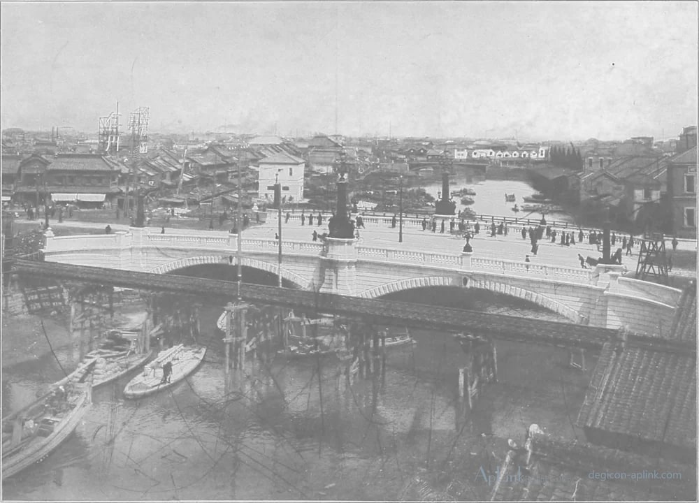 Scenes in the Eastern Capital of Japan — plate 0033a — 日本（幕末・明治）の手彩色写真