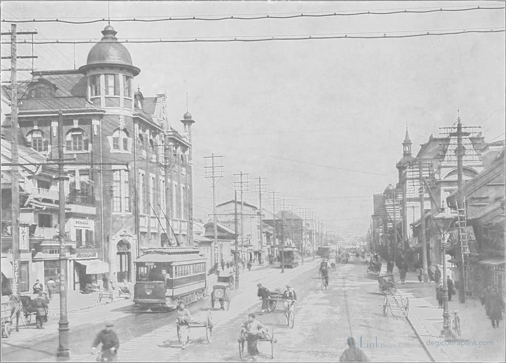 Scenes in the Eastern Capital of Japan — plate 0033b — 日本（幕末・明治）の手彩色写真