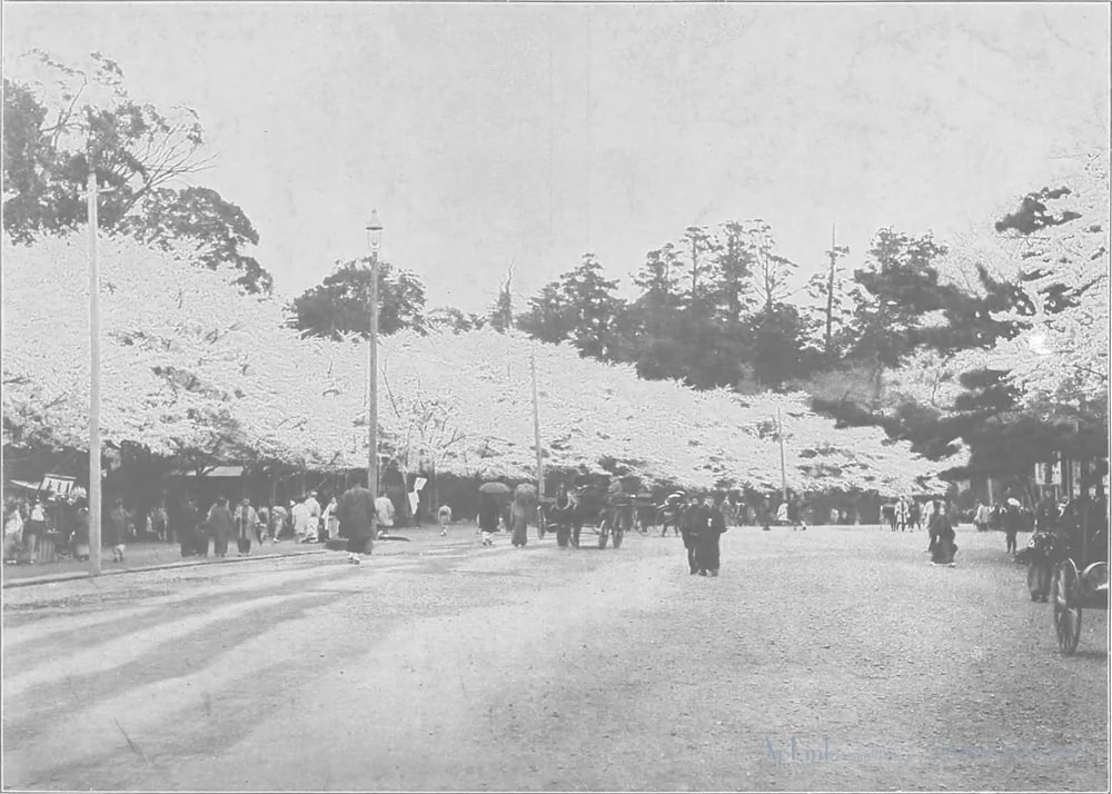 Scenes in the Eastern Capital of Japan — plate 0049b — 日本（幕末・明治）の手彩色写真