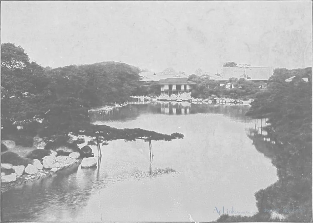 Scenes in the Eastern Capital of Japan — plate 0056b — 日本（幕末・明治）の手彩色写真