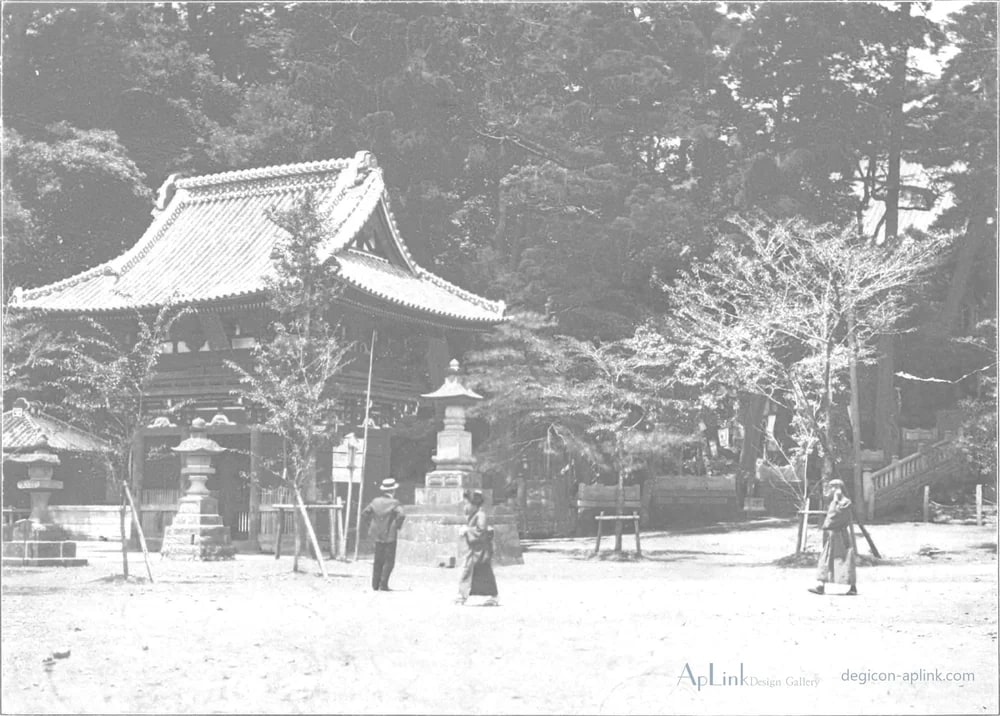 Scenes in the Eastern Capital of Japan — plate 0059a — 日本（幕末・明治）の手彩色写真