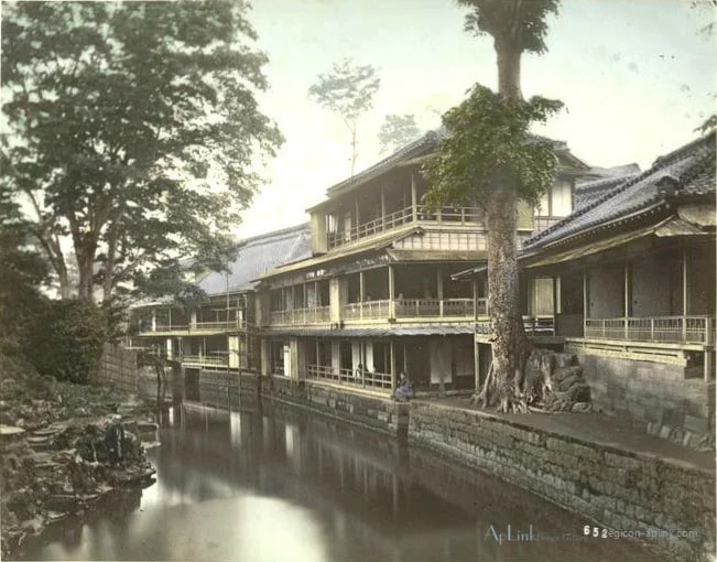 Oji Tea House at Tokio — 日本（幕末・明治）の手彩色写真