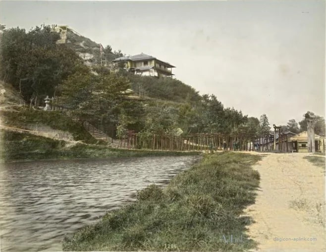 Suwayama Hill, at Kobe — 日本（幕末・明治）の手彩色写真