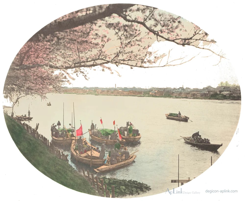 Roeiboten op de Sumida rivier in Uenopark in Tokyo, Japan — 日本（幕末・明治）の手彩色写真
