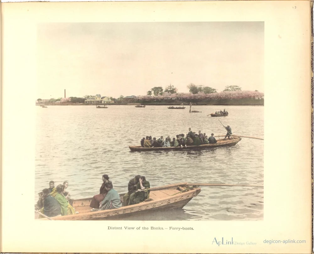 Roeiboten op de Sumida rivier bij Uenopark in Tokyo, Japan — 日本（幕末・明治）の手彩色写真