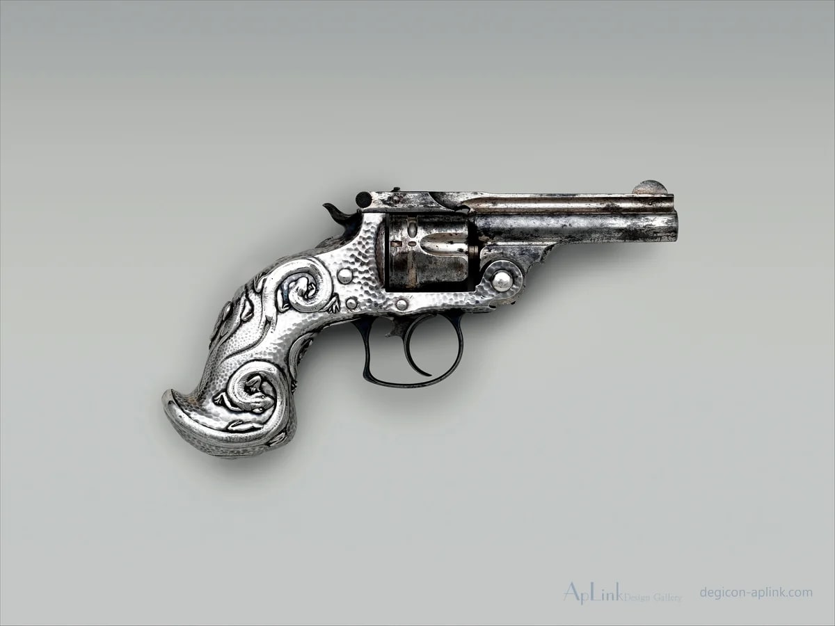 Smith and Wesson .38 Caliber Double-Action Revolver, serial no. 70002 — ニューヨークの古写真